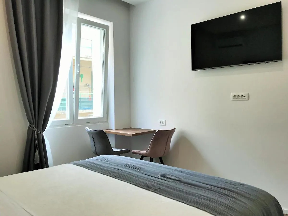 Antares Luxury Rooms Split Gasthuis